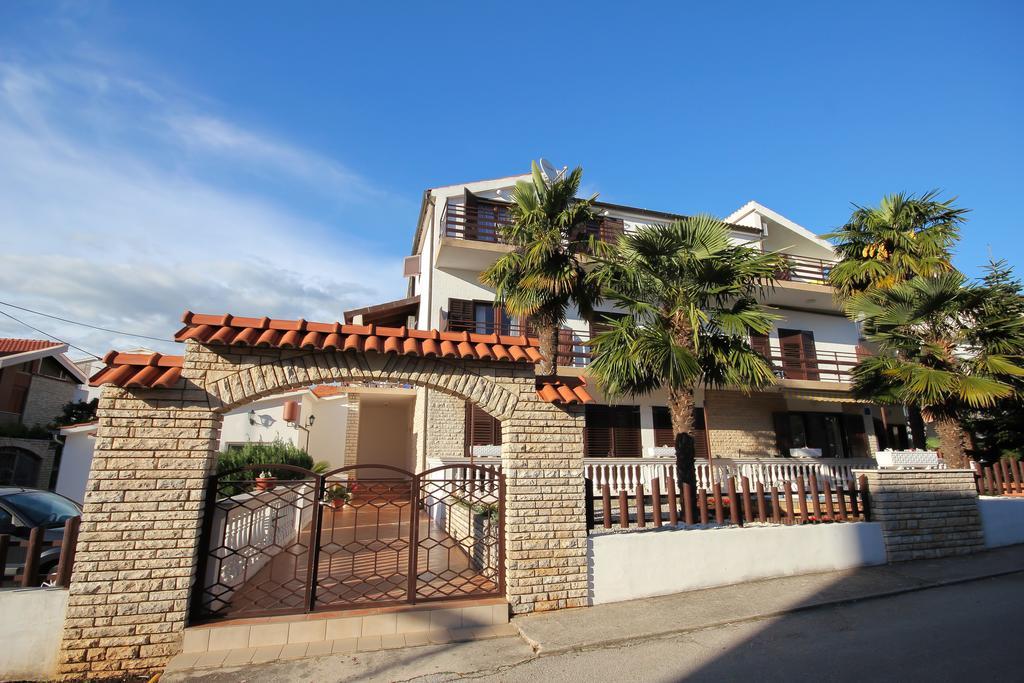 Villa Brajkovic Vodice Buitenkant foto